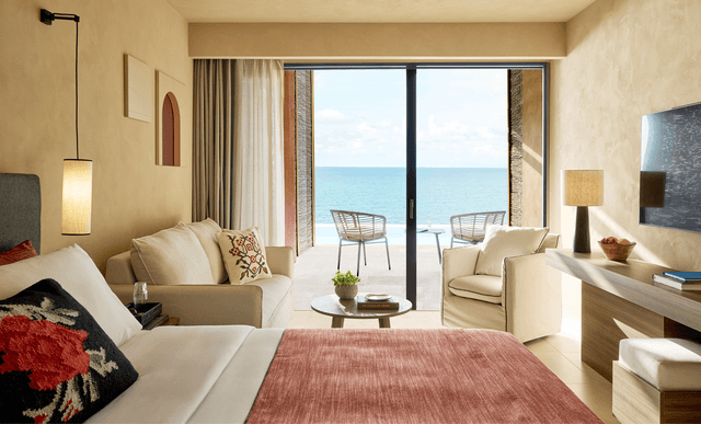 Family Rooms & Suites